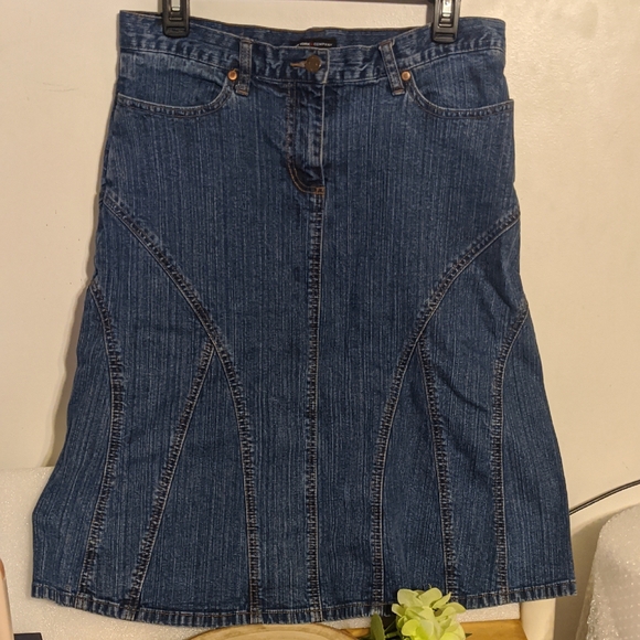 New York & Company Dresses & Skirts - New York & Company Dark Blue A-Line Skirt Size 8